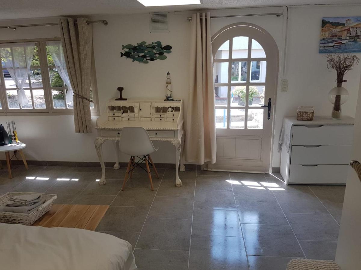 Sur La Route Des Peintres Bed & Breakfast Champagne-sur-Oise Exterior photo