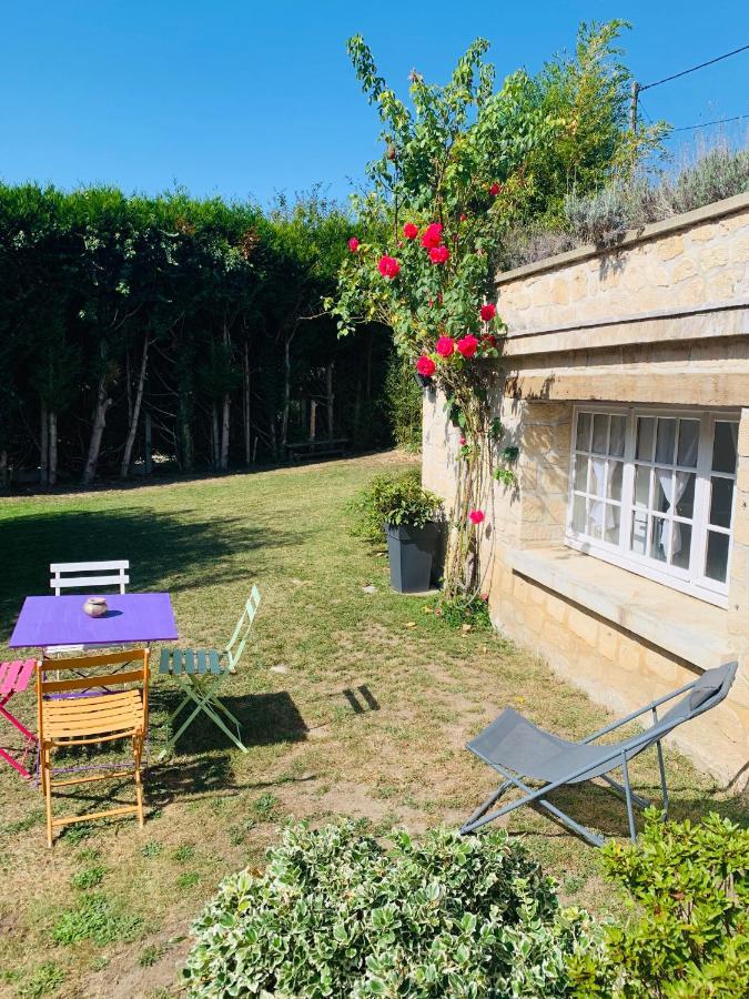 Sur La Route Des Peintres Bed & Breakfast Champagne-sur-Oise Exterior photo